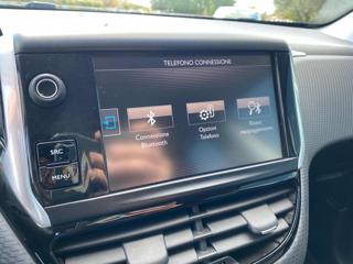 PEUGEOT 2008 usata, con Cruise Control