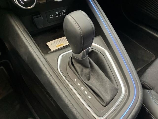 RENAULT Clio usata, con Hill holder