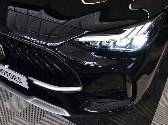 MG HS usata, con Vetri oscurati