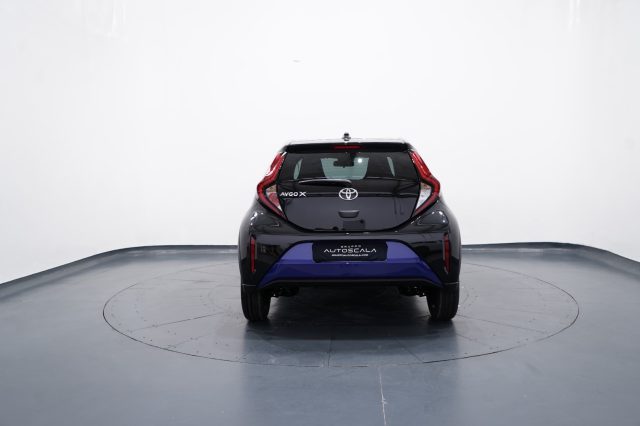 TOYOTA Aygo X usata, con Climatizzatore