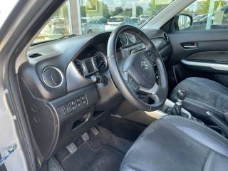 SUZUKI Vitara usata, con Fari LED