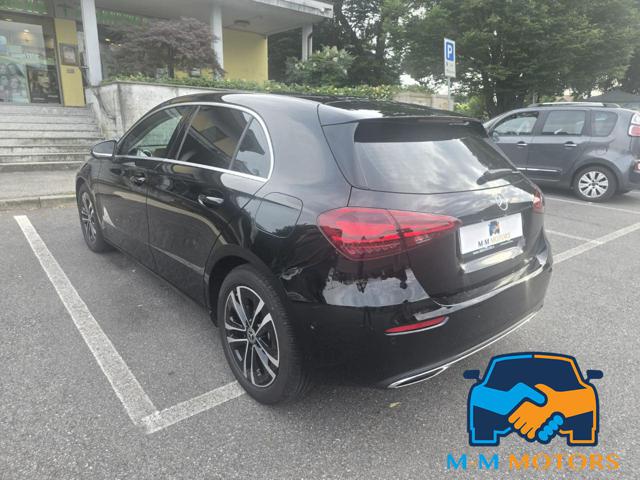 MERCEDES-BENZ A 180 usata, con Alzacristalli elettrici