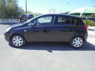 OPEL Corsa usata, con Autoradio