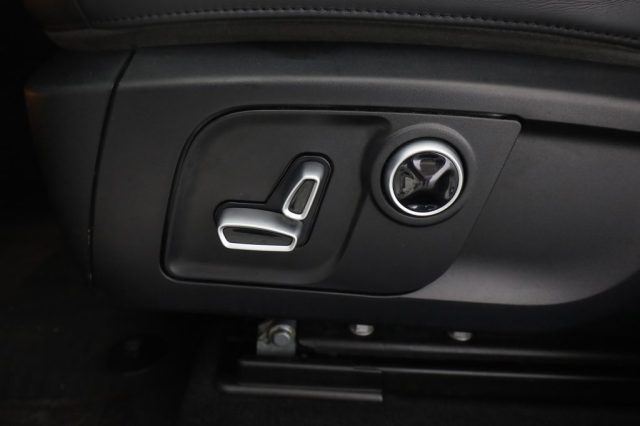 MASERATI Levante usata 15