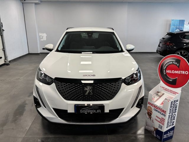 PEUGEOT 2008 usata, con Autoradio digitale