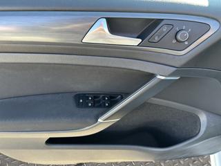 VOLKSWAGEN Golf usata, con Chiusura centralizzata