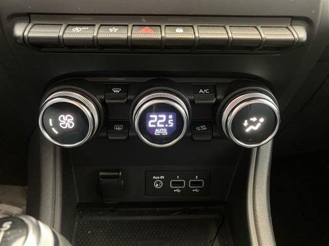 RENAULT Captur usata, con Hill holder