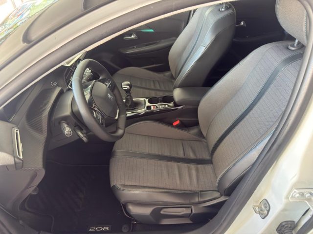 PEUGEOT 208 usata, con Specchietti laterali elettrici