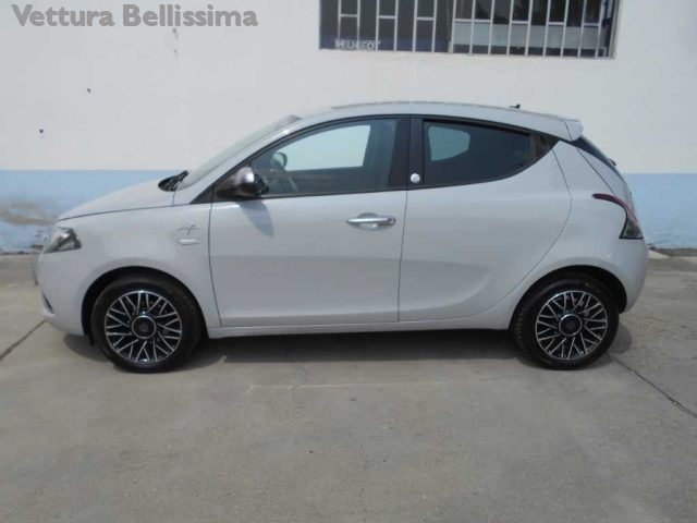 LANCIA Ypsilon usata, con Airbag Passeggero
