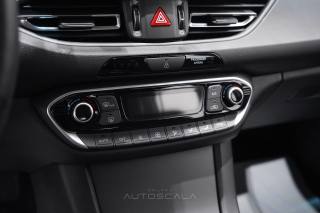 HYUNDAI i30 usata, con Bluetooth