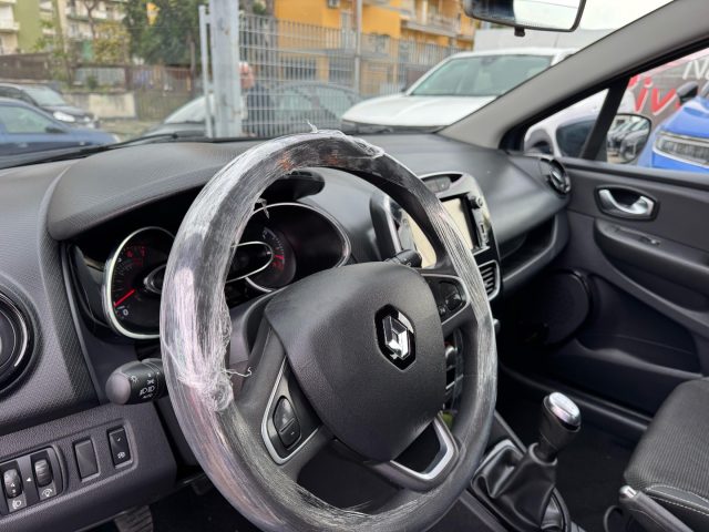 RENAULT Clio usata, con Controllo automatico clima