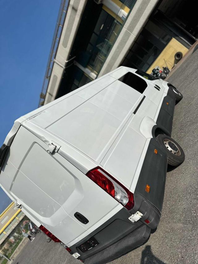 IVECO Daily usata 17