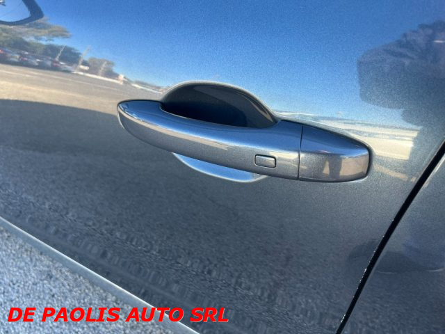 RENAULT Clio usata, con Sedili sportivi