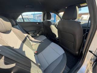 HYUNDAI i20 usata, con Autoradio digitale