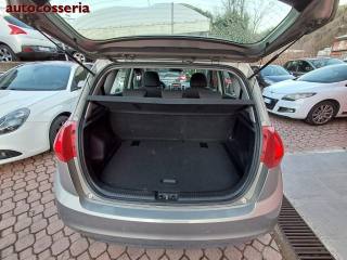 KIA Venga usata, con Autoradio