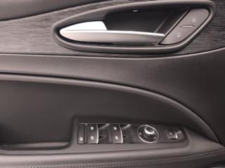 ALFA ROMEO Stelvio usata, con Touch screen