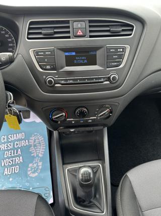HYUNDAI i20 usata, con Chiusura centralizzata