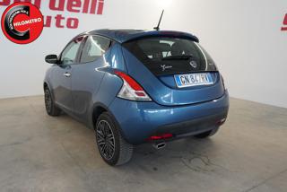 LANCIA Ypsilon usata, con Autoradio