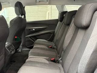 PEUGEOT 5008 usata, con Autoradio