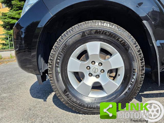 NISSAN Navara usata, con Volante in pelle