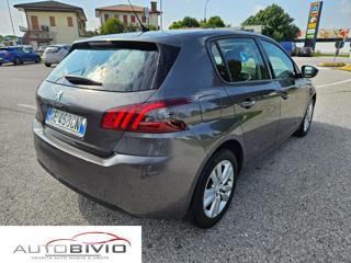 PEUGEOT 308 usata, con Autoradio