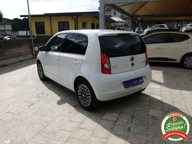 SEAT Mii usata, con Autoradio