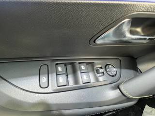 PEUGEOT 2008 usata, con Controllo vocale