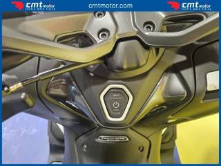 YAMAHA T-Max 560 usata 11