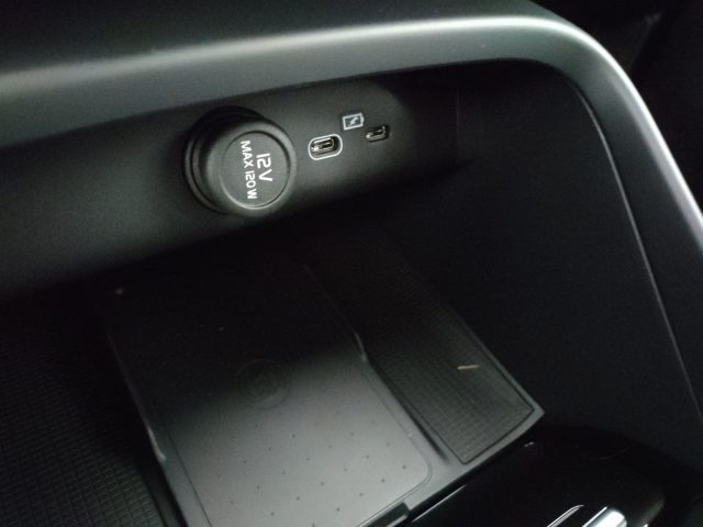 VOLVO C40 usata, con Controllo elettronico della corsia