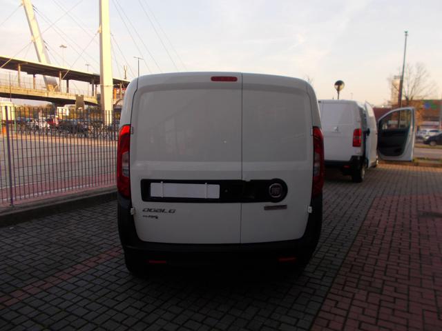 FIAT Doblo usata 8