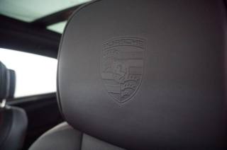 PORSCHE Macan usata, con Bracciolo