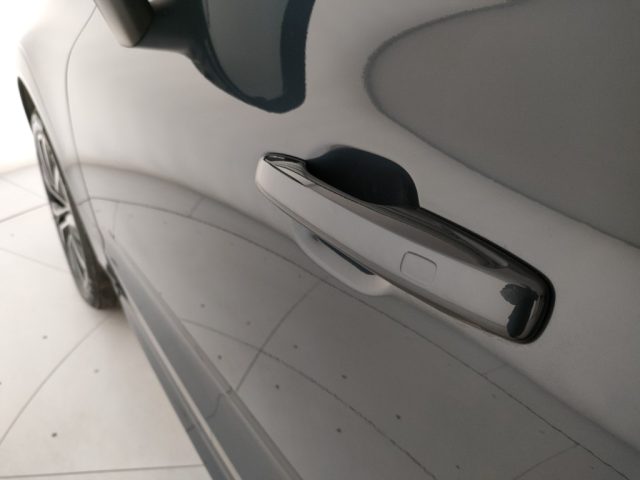 VOLVO XC60 usata, con Volante in pelle