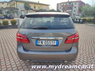 MERCEDES-BENZ B 180 usata, con Airbag testa