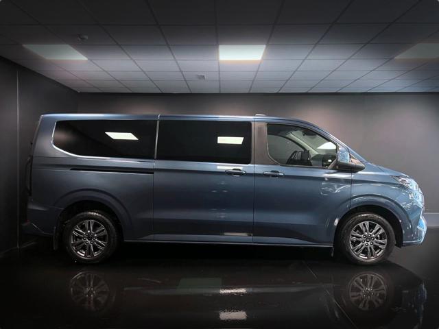 FORD Tourneo Custom usata, con Alzacristalli elettrici