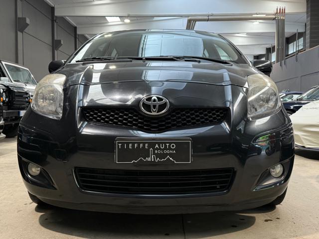 TOYOTA Yaris usata, con Airbag
