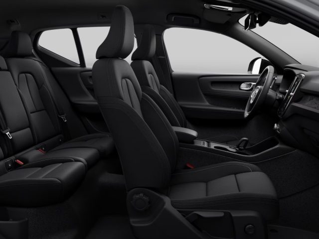 VOLVO EX40 usata, con Controllo trazione