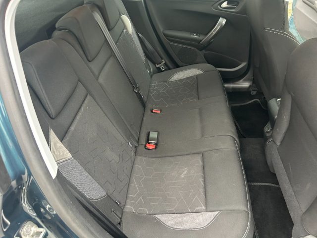 PEUGEOT 2008 usata, con Controllo trazione