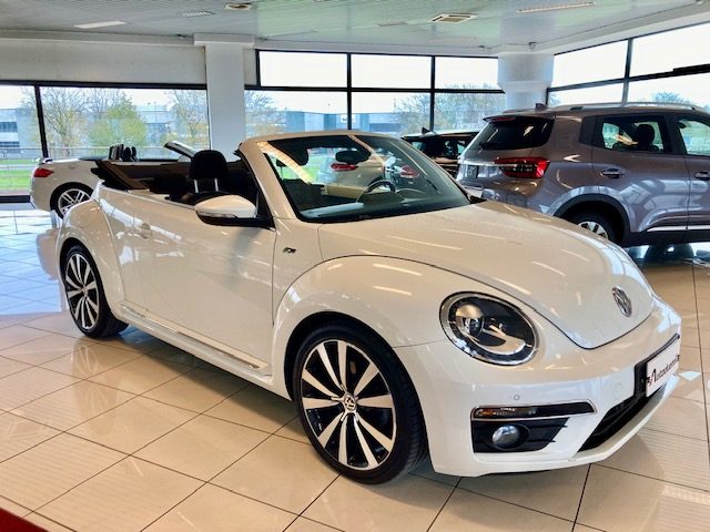 VOLKSWAGEN Maggiolino usata, con Airbag