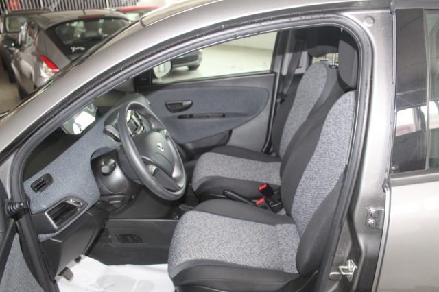 LANCIA Ypsilon usata, con Chiusura centralizzata