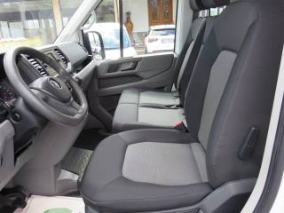 VOLKSWAGEN Crafter usata, con Autoradio