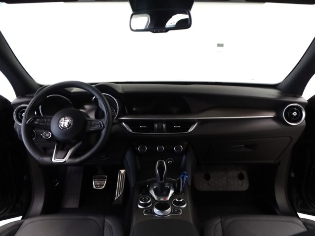 ALFA ROMEO Stelvio usata, con Sistema di navigazione