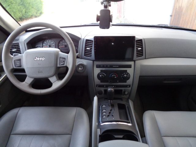 JEEP Grand Cherokee usata, con Park Distance Control