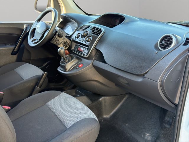 RENAULT Kangoo usata, con Servosterzo
