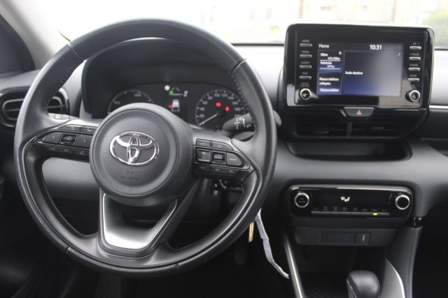 TOYOTA Yaris usata, con Servosterzo