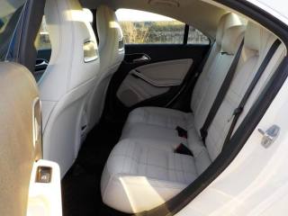 MERCEDES-BENZ CLA 180 usata, con Hill holder