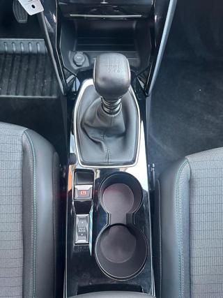 PEUGEOT 2008 usata, con Controllo automatico clima