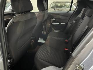 PEUGEOT 208 usata, con Park Distance Control