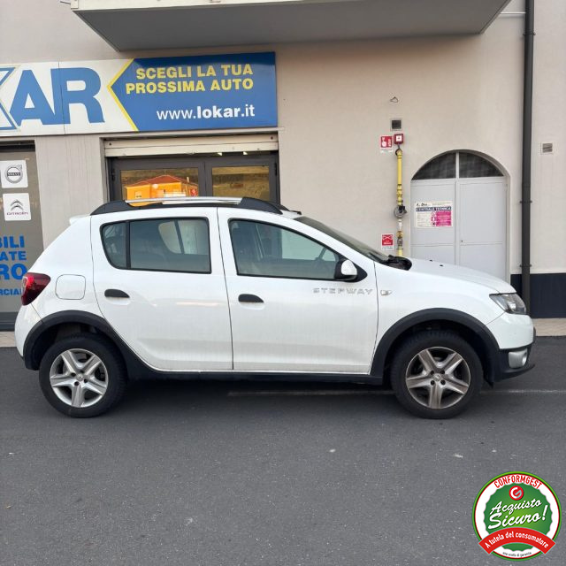 DACIA Sandero usata, con Airbag Passeggero