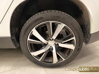 PEUGEOT 2008 usata 27