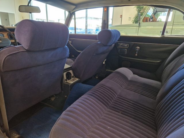JAGUAR XJ6 usata 14